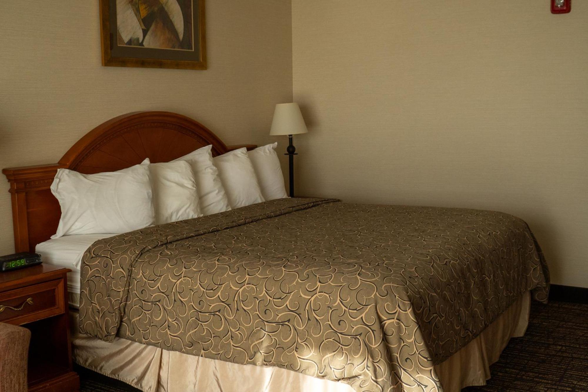 Hotel Topeka At City Center Εξωτερικό φωτογραφία