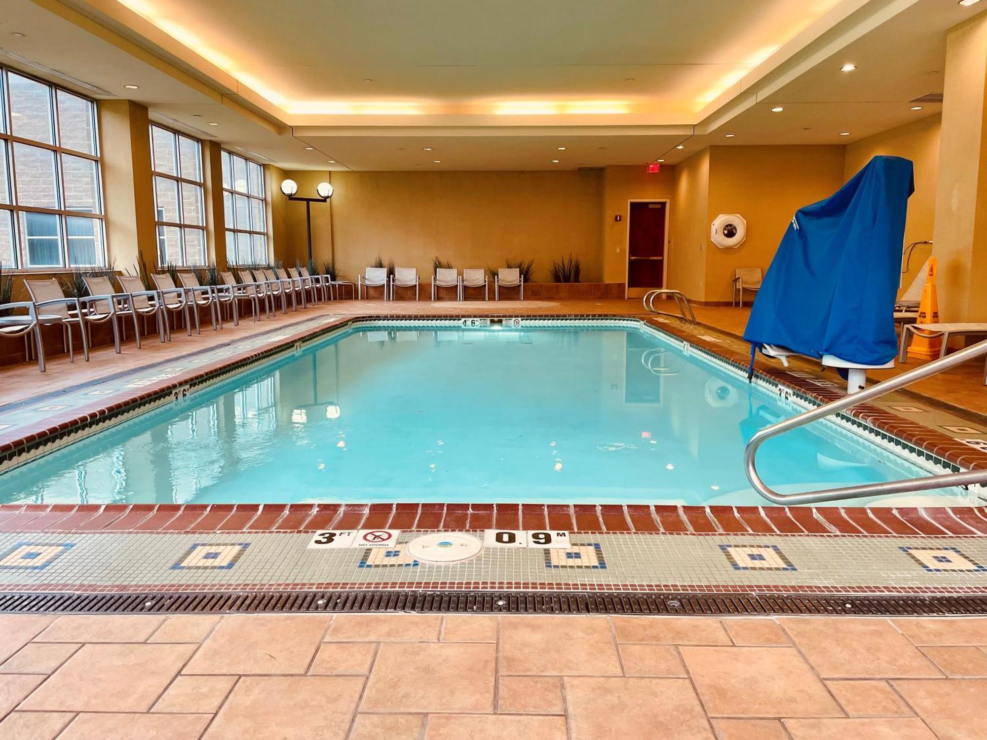 Hotel Topeka At City Center Εξωτερικό φωτογραφία